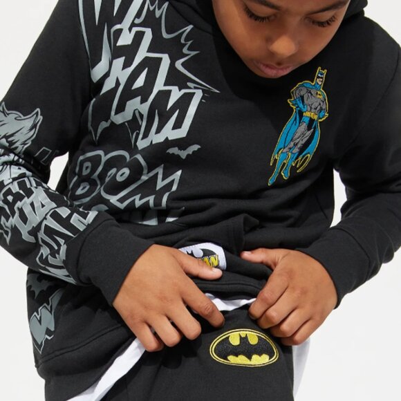 Boys Batman 2pc Black Hoodie Jogger Set - Picture 2 of 2